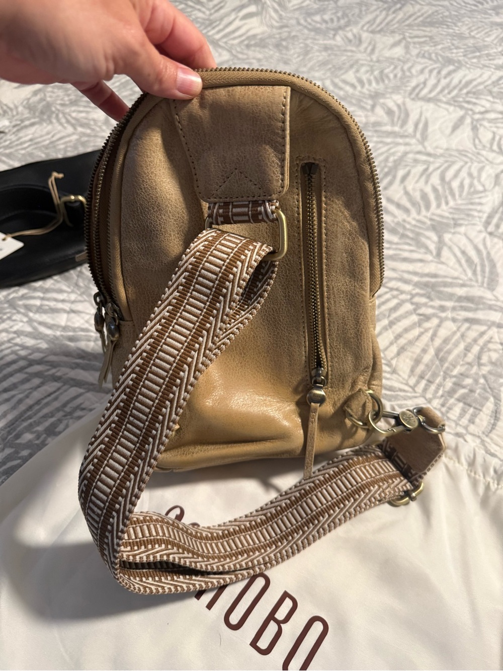 HOBO Cass sling Leather Mini Crossbody Pocket Bag - Picture 2 of 5